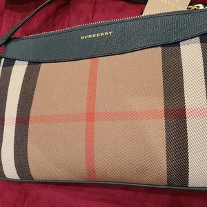 Brand New Authentic Burberry Peyton House Check Crossbody Green